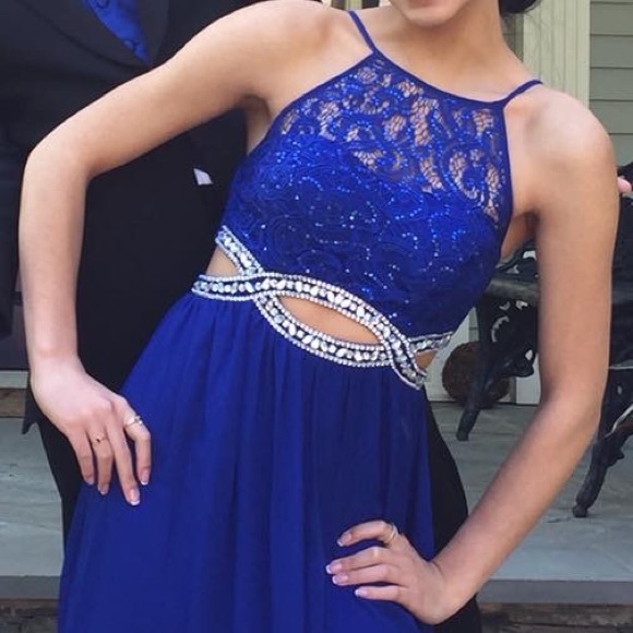 Prom dress, worn once - Picture 4 of 4